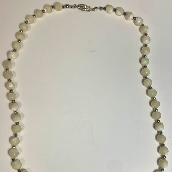 Lot of 6 Smoky Grey & Dusty Purple Mix & Match Glass, Stone, Shell Necklaces - Picture 4 of 15